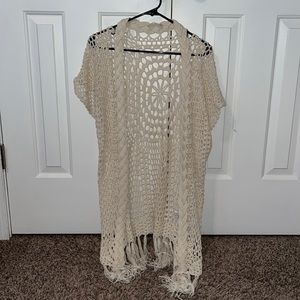Light weight Komono! Altar’d State Size Medium!